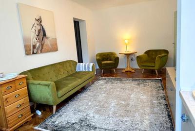 Apartament cu 3 camere semidecomandat, mobilat în Tomis II