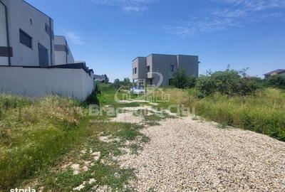 Teren de 525 mp, în Central