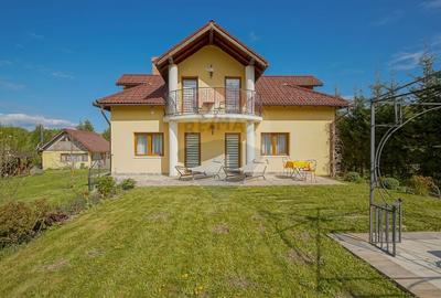 Vila in zona Glajarie, 10 camere, Sp + E + M, teren 2789 mp - 9