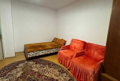 Garsonieră decomandată în Exterior Vest - 2