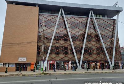 Spatiu 30AVENUE, asigurari, consultanta , servicii - 5