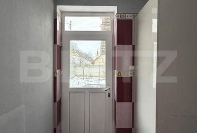 Casă cu 7 camere cu Teren 432 Mp în Podari - 16