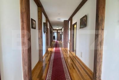 Conac de vanzare 7 camere, baie proprie, crama, ciubar si potential - 7