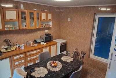 Casă cu 6 camere în Grădina - 3