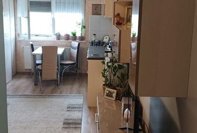 Apartament cu 2 camere semidecomandat în Titan - 10