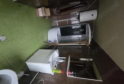 Casă cu 5 camere cu Teren 1000 Mp în Ciclova Română - 1