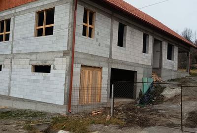 Casă cu 5 camere cu Teren 4200 Mp în Sâncraiu - 5