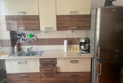 SUPER SPATIOS! 4 cam conf 1 Hipodrom Parter doua balcoane - 3