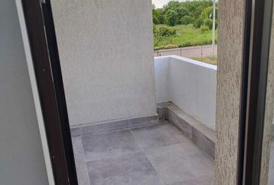 Casă cu 4 camere în Central - 2