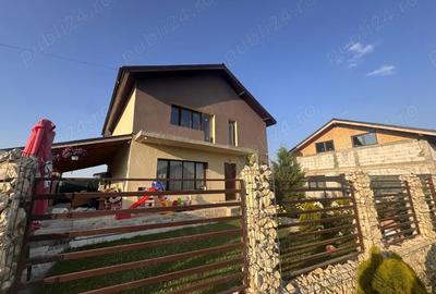 Casa de vanzare in Cartieru tineretului Tunari - 3