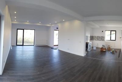 Proprietar - Single 4 camere, 330 mp curte compacta, living 40 mp - 4