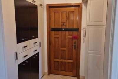 Apartament cu 3 camere semidecomandat în Drumul Taberei - 8