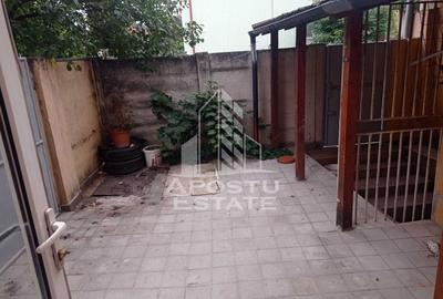 Casa cu 5 camere , zona Balcescu - 14