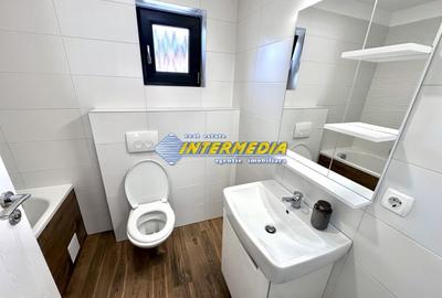 Casă individuală cu 4 camere cu Teren 180 Mp în Cetate - 3