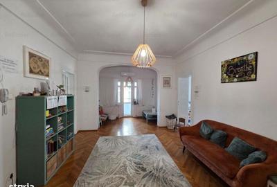Apartament cu 5 camere decomandat în Armeneasca - 9