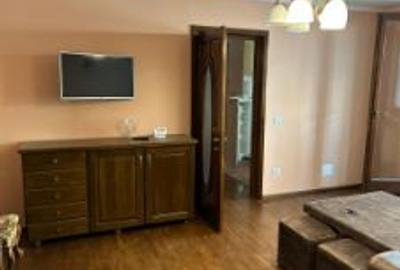 Se vinde apartament cu 3 camere complet renovat si utilat