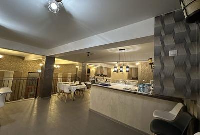 Spațiu comercial, de 250 mp, în Central - 1