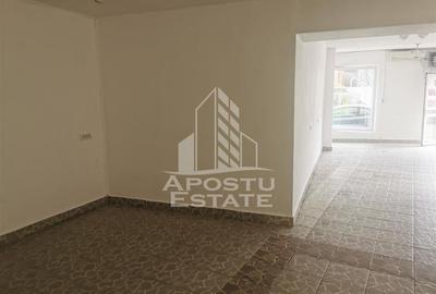Casa in zona Printul Turcesc ,pretabil si pentru spatiu comercial . - 2