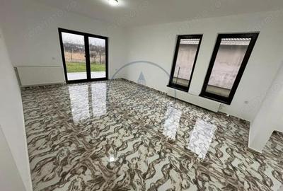 Casă cu 3 camere cu Teren 700 Mp în Central - 3