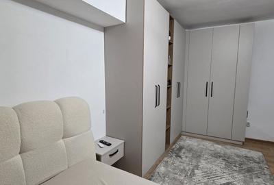 Apartament cu 4 camere decomandat în Central - 4