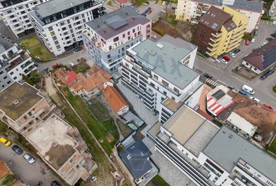 Spațiu comercial, de 78 mp, în Centrul Civic - 15