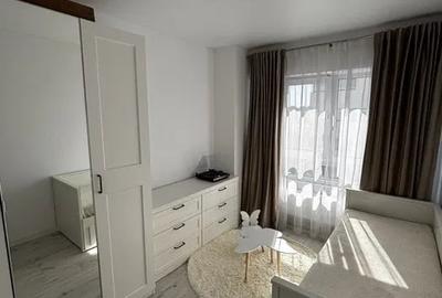 Apartament cu 3 camere decomandat, mobilat în Trafic Greu - 5