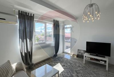 Apartament cu 2 camere semidecomandat, mobilat în 1 Mai - 1