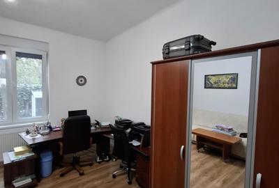 Ocazie!!!  Blascovici – Casa 8  camere - Proiect  2  Familii - 6