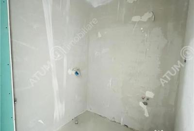 Apartament cu 2 camere decomandat în Vasile Aaron - 2