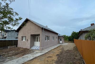 Casă cu 4 camere în Străoști - 4