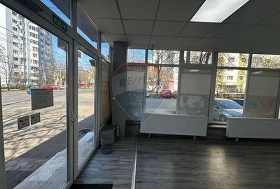 Spațiu comercial, de 84.199996948242 mp, în Decebal - 9