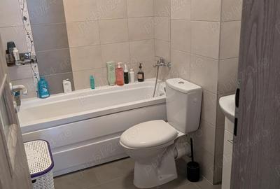 Apartament cu 3 camere decomandat în Ozana - 10