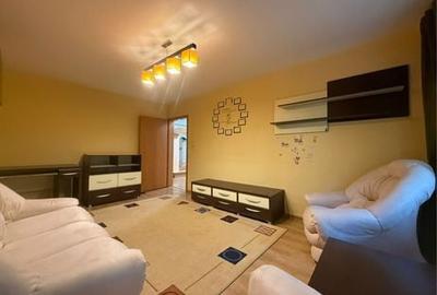 Apartament cu 3 camere decomandat în Aradului - 2