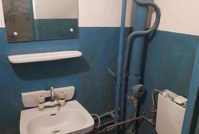 Apartament cu 3 camere decomandat în Crângeni - 1