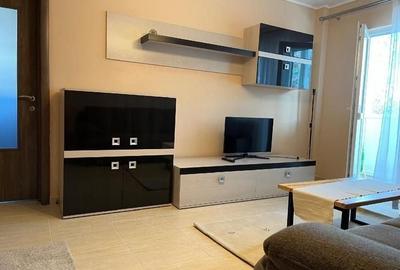 Apartament cu 2 camere semidecomandat, mobilat în Tineretului