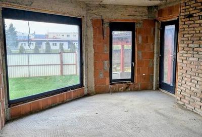 Casă cu 10 camere cu Teren 339 Mp în Decebal - 5