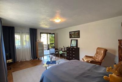 Casă cu 4 camere cu Teren 5146 Mp în Sălătrucu - 10
