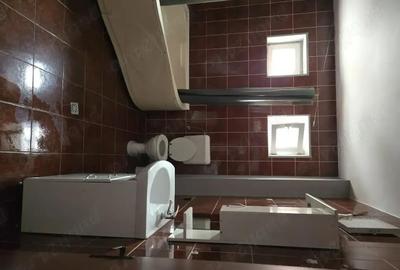 Apartament cu 2 camere decomandat în Central - 4