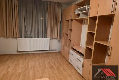 Apartament cu 3 camere semidecomandat, mobilat în Circumvalațiunii - 4