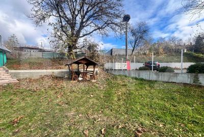 Casă cu 5 camere cu Teren 1000 Mp în Prundu Bârgăului - 2