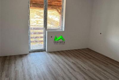 Casă cu 4 camere cu Teren 260 Mp în Central - 3