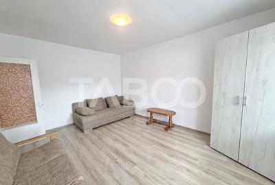 Apartament de vanzare 3 camere decomandat Mihai Viteazul bloc cu lift - 4