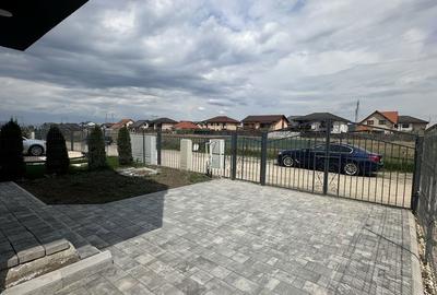 Apartament cu 2 camere decomandat în Sânpetru - 8