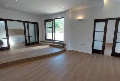 Apartament cu 5 camere decomandat în Kiseleff - 2