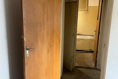 Crangasi, Giulesti, metrou 10 minute Crangasi, Giulesti, metrou 10 minute - 4