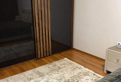 Apartament cu 2 camere decomandat în Tractorul - 6