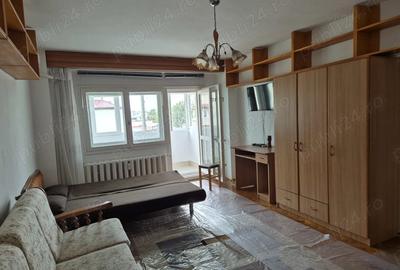 Garsonieră decomandată, mobilată în Basarab - 3