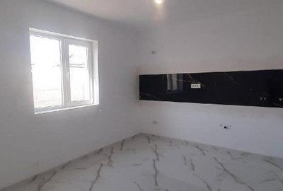 Casă cu 4 camere în Vârteju