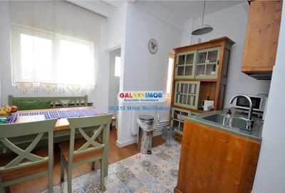 Apartament cu 3 camere semidecomandat, mobilat în Universitate - 8