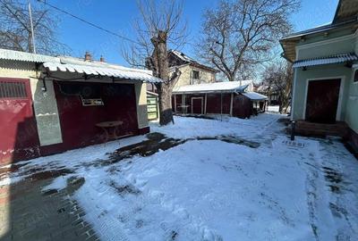 Casă cu 3 camere în Ultracentral - 2